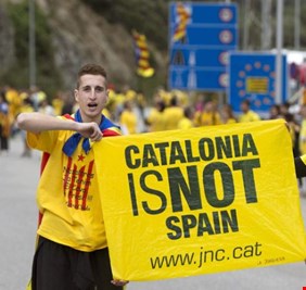 مدريد ترد على رسالة كتالونيا بـ