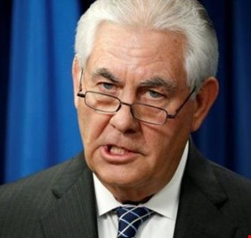 مقرب من العبادي: تواجد وزير الخارجية الأميركي مع العبادي في السعودية رسالة غير مطمئنة للعراق