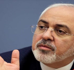 ظريف يهاجم تيلرسون في تويتر ردا على تصريحات أدلى بها من الرياض