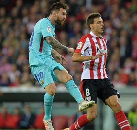 ميسي يتألق في انتصار لبرشلونة على بيلباو