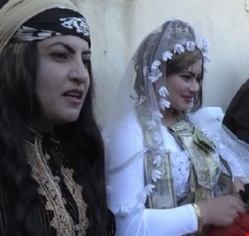 أول حفل زفاف في الرقة بعد طرد 