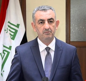شيك يقدمه الراوي  للمحكمة كغرامة بأكثر من مليار  ونصف، فمن اين جاء به وهو موظف محدود الدخل ؟