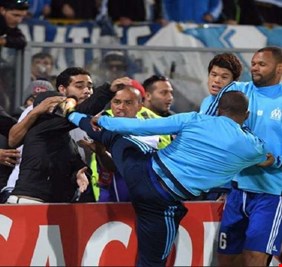 مرسيليا يقرر إيقاف باتريس إيفرا بعد ضربه لمشجع