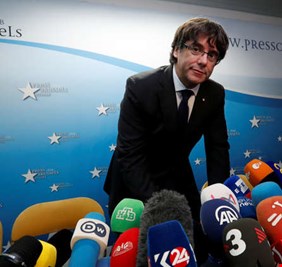 زعيم كتالونيا المعزول يطلق من بروكسل حملة جديدة من أجل الاستقلال