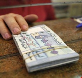 مصير الليرة اللبنانية بعد استقالة الحريري