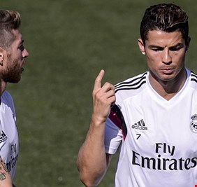 خلاف شديد بين رونالدو وراموس يهز ريال مدريد
