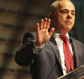 وزير إسرائيلي: أجرينا اتصالات سرية بالرياض بشأن إيران