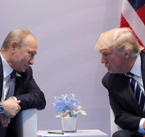 ترامب: أجريت مكالمة رائعة مع بوتين حول السلام في سوريا