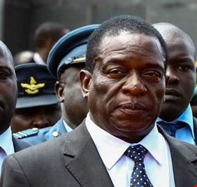 رئيس زيمبابوي الجديد يؤدي اليمين الدستورية الجمعة