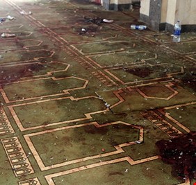 محلل الجزيرة الفضائية مبررًا مجزرة الروضة: المصلون كانوا اقرب للرافضة منهم لأهل السنة والجماعة!