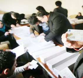 جعفر: أميركا تريد تأجيل الانتخابات لتقليل حظوظ الإسلاميين وصعود العلمانيين والمدنيين