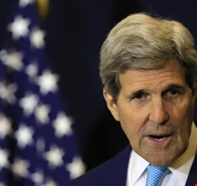 كيري : حسني مبارك والملك عبد الله بن عبد العزيز طلبوا منا قصف ايران، وتدمير ترسانتها الحربية !