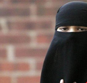 اعترافات مخابراتية خطيرة تدلي بها شقيقة الزعيم الأول لتنظيم داعش