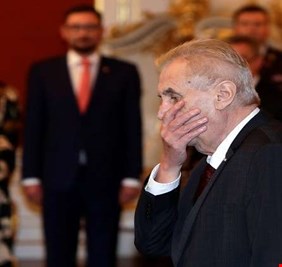 الرئيس التشيكي يصف الاتحاد الأوروبي بـ 