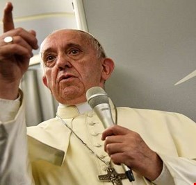 البابا فرنسيس: تجنبوا الحوار مع الشيطان