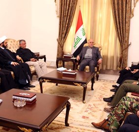 ماذا قدم العبادي من امتيازات لقادة الحشد الشعبي مقابل حل فصائلهم .؟