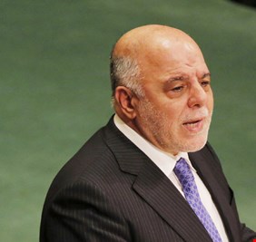 العبادي يشيد بدعوات المرجعية ويتعهد بتطبيقها