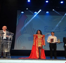 حجب جائزة “العمل المسرحي المتكامل” في أيام قرطاج المسرحية