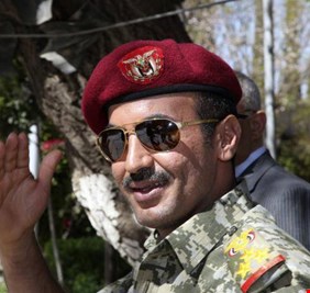 نجل علي عبد الله صالح يصفع بن زايد وبن سلمان، ويدفعهما للتحالف مع ألد أعدائهما!!