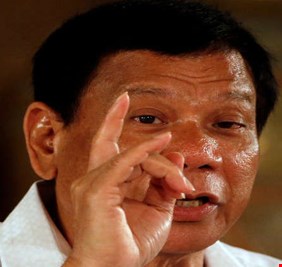 الفلبين ترفض مساعدة أمريكية كبيرة 