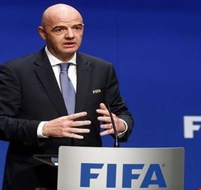 عبطان يكذب في موضوع الحظر ، ورئيس الفيفا يفضحه اليوم، ويعلن: لا رفع للحظر  عن الملاعب العراقية!