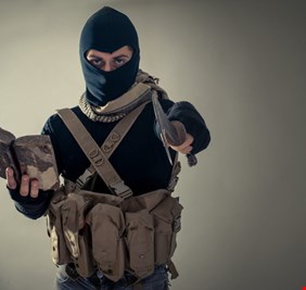 أيها العراقيون: أحذروا (الذئاب المنفردة) خلال 2018