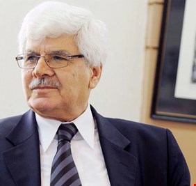 حسن العلوي: البعثيون سينتخبون قائمة علاوي