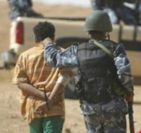 كيف وصل المطلوب رقم واحد للقضاء الى العراق دون إعتراض؟!