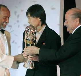 القطري بن همام يعترف بتلقّيه 6.7 مليون يورو من ألمانيا