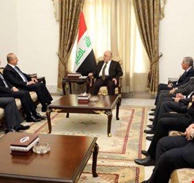 مقابل اغراءات عظيمة، اوغلو يعرض على العبادي تشكيل حلف رباعي يتصدى لحلف السعودية والامارات