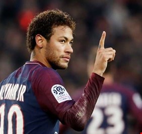 رونالدو يبارك تعاقد ريال مدريد مع نيمار