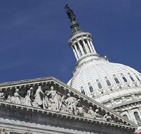 الحكومة الأمريكية تضطر لتعليق عملها للمرة الثانية خلال شهر!