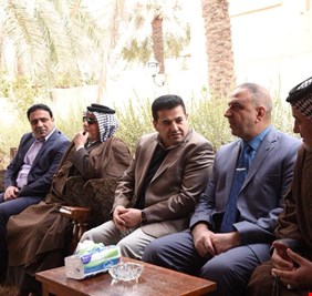 وزير الداخلية يزور عشيرة العكيدات، والمواطنون يحيون الأعرجي لما يحققه ابطال الداخلية من مآثر