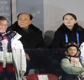 لأول مرة.. لقاء تاريخي يجمع بين القيادات في الكوريتين