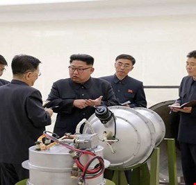 مسؤولة أمريكية تتعهد بنزع السلاح النووي من بيونغ يانغ بأي شكل