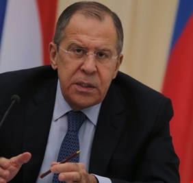 لافروف يدعو واشنطن لعدم اللعب بالنار في سوريا