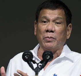 رئيس الفلبين المثير للجدل زاهد بالسلطة وقد يترك منصبه مبكرا