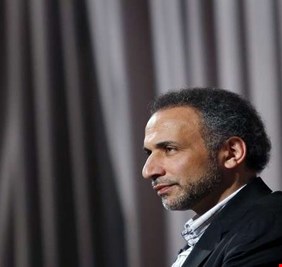 امرأة ثالثة تتهم المفكر الإسلامي طارق رمضان باغتصابها 10 مرات!