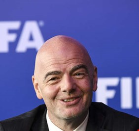 الفيفا يقر استخدام تقنية الفيديو في مونديال روسيا 2018