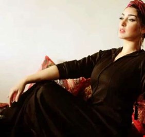 مصر توقف الفنانة جيهان خليل