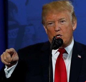 ترامب مخاطبا الإيرانيين: انتظروا قراري خلال شهر