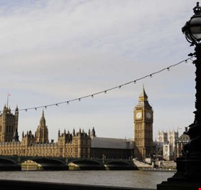 بريطانيا تسعى لإقناع أوروبا بعمليات طرد شاملة للدبلوماسيين الروس