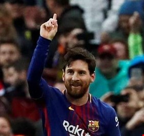ميسي بنصف قوته ينقذ برشلونة في الأندلس