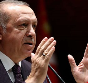 أردوغان: فرنسا تستضيف إرهابيين في قصر الإليزيه!