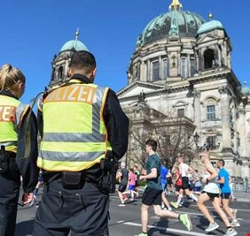 ألمانيا تعتقل 6 مشتبه بتخطيطهم لهجوم أثناء ماراثون برلين
