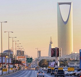 عاجل .. انفجارات في الرياض