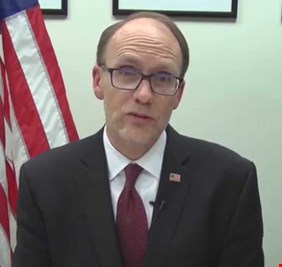 السفير الامريكي: امريكا مع التصويت الالكتروني، وبفضله ستضمن نتائج أفضل في الانتخابات