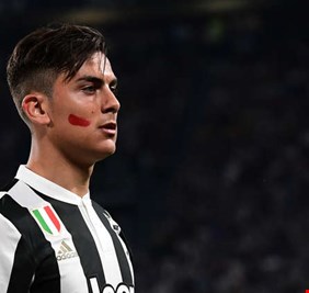 سر العلامة الحمراء على وجوه لاعبي الدوري الإيطالي!