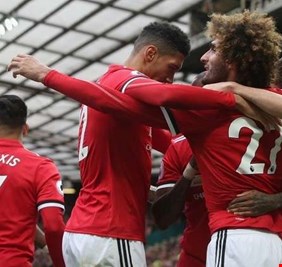 مانشستر يونايتد يهزم أرسنال في 
