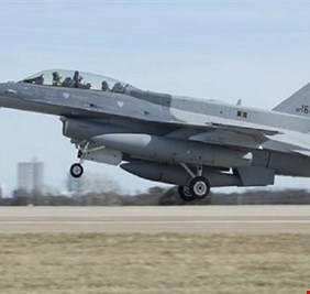 الضربات الجوية العراقية في سوريا أوجعت الإرهاب وانصاره، والمرصد السوري يشن حملة تشويه ضدها !